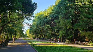 圣昂德雷德比埃热
