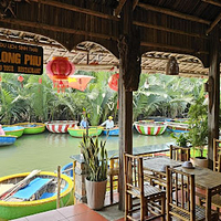 Hạnh Coconut 会安水椰林游船