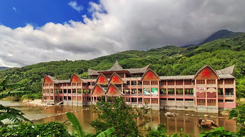 五指山红峡谷文化旅游区漂流-终点站