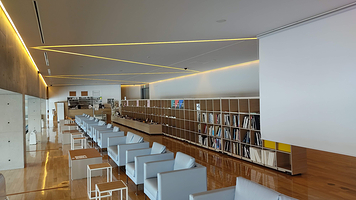 秋田县立美术馆