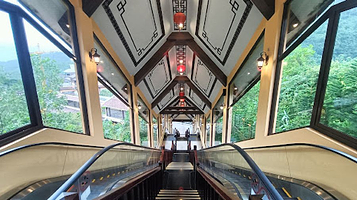 Toc Tien Waterfall station