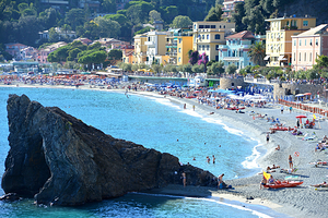 里奥马焦雷村庄