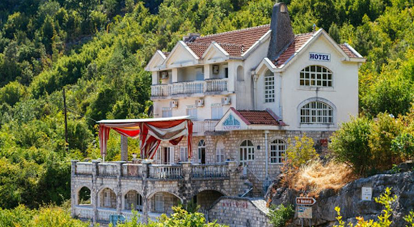 斯库台湖观景点