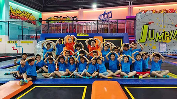 潮尚蹦蹦床主题公园(韦曲店)