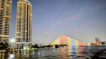 Chao Phraya Tourist Boat N13 Phra Arthit Pier