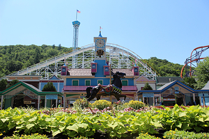 Lake Compounce Amusement & Water Park