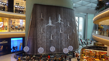 迪拜购物中心瀑布