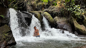 乌鲁佩塔努瀑布