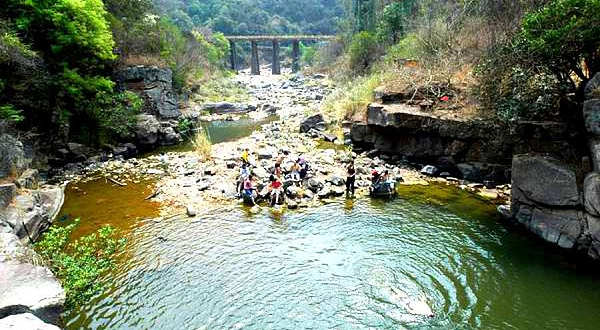 响水河漂流景区