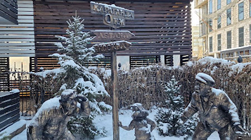 Monument to the phrase 