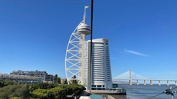 Telecabine Lisbon - North Station
