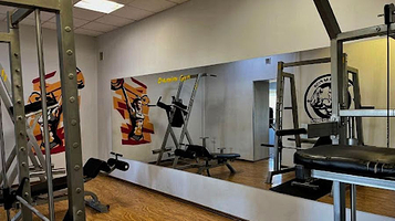 Champion Gym фитнес клуб правый берег (сейфуллина)