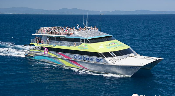 大猫号绿岛大堡礁游船