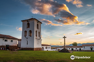 Iglesia Colonial de Chinchero