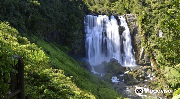 Marakopa Falls