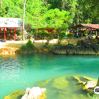 坦普坎溶洞&蓝色泻湖