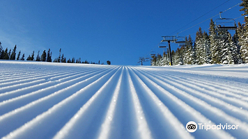 埃尔多拉山度假村