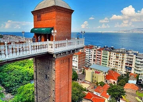 伊兹密尔大电梯