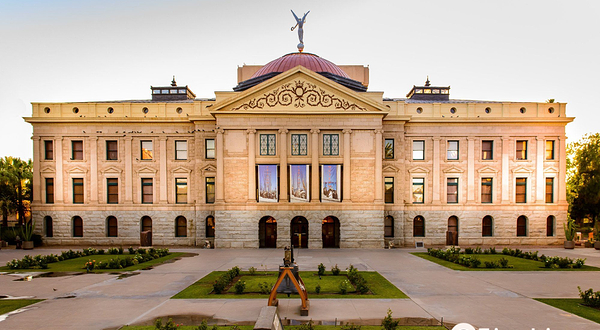 亚利桑那州议会大厦