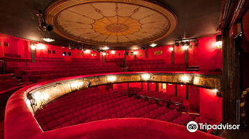 《怎样在一小时内成为一个巴黎人？》