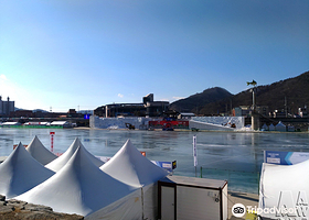 华川山川冰雪节