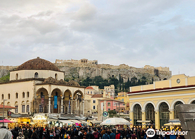 蒙纳斯提拉奇广场