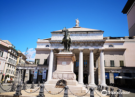 加里波第纪念碑 1837 为纪念热那亚（尼斯）的英雄而建立