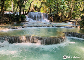 Kuang Si Rafting关西瀑布漂流