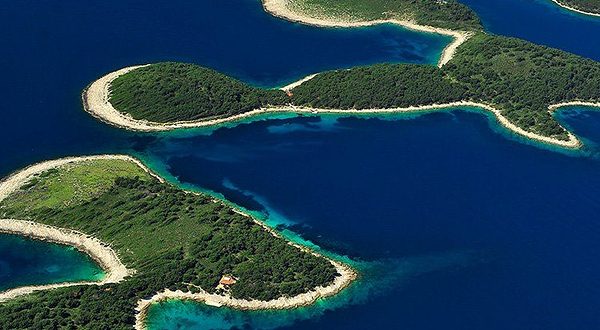 帕克林斯基群岛