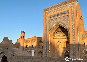 Alla Kuki Khan Madrasah