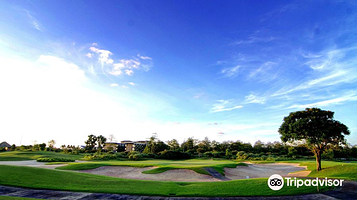 新库塔高尔夫球场