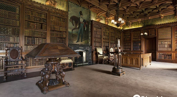 Abbotsford the home of Sir Walter Scott