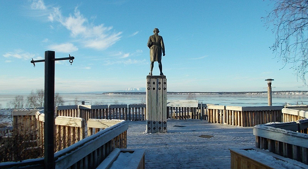 库克船长纪念碑