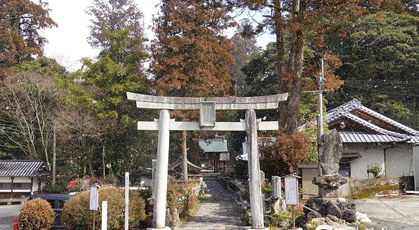 宇奈岐日女神社