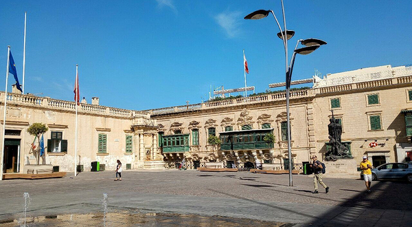 St. George’s Square