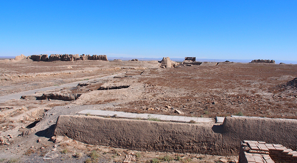 The Intimate Ruins of Sauran