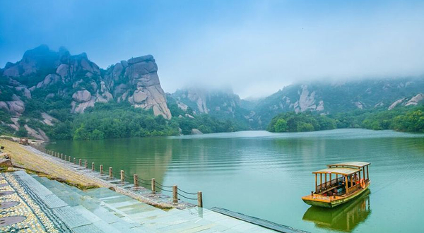 嵖岈山风景区