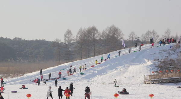 鴜鹭湖滑雪场