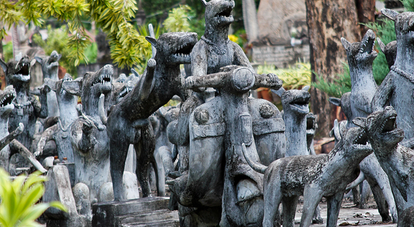 萨拉鬼窟佛雕塑公园