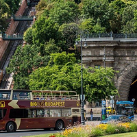 Big Bus Budapest 布达佩斯随上随下观光巴士