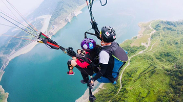 都江堰极速熊猫滑翔伞俱乐部