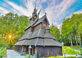 凡托特木板教堂