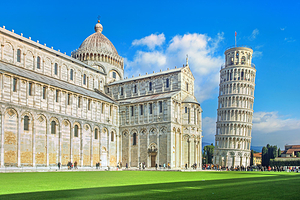 比萨斜塔