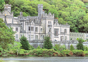 Kylemore教堂和维多利亚庄园