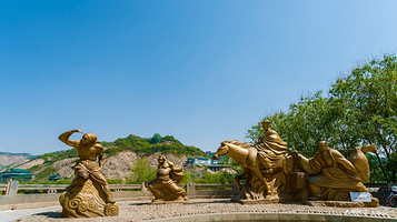 滨河路绿色长廊