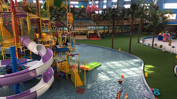 蓝渤湾戏水乐园