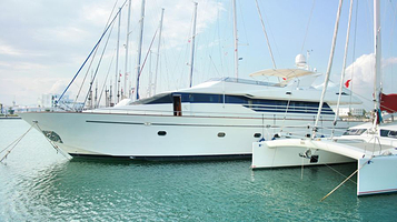 莲花山国际游艇会会展中心