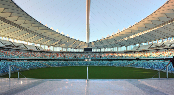 摩西·马布海达体育场