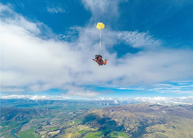 Skydive瓦纳卡跳伞