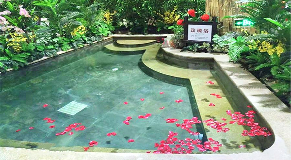 福聚泉天然温泉